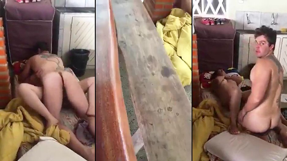 Il se fait surprendre par sa femme en train de baiser son pl...