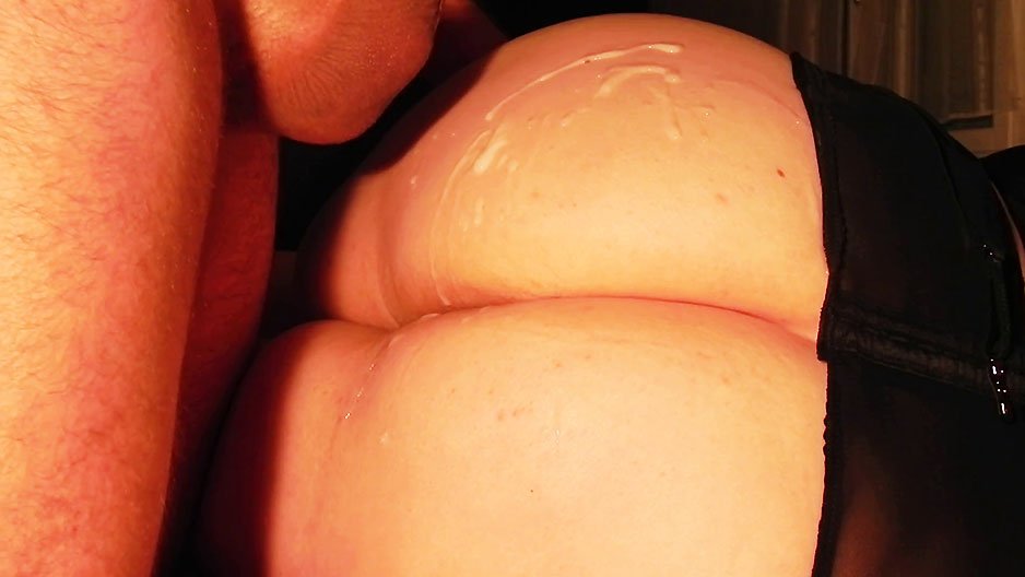 Je la démonte par derrière